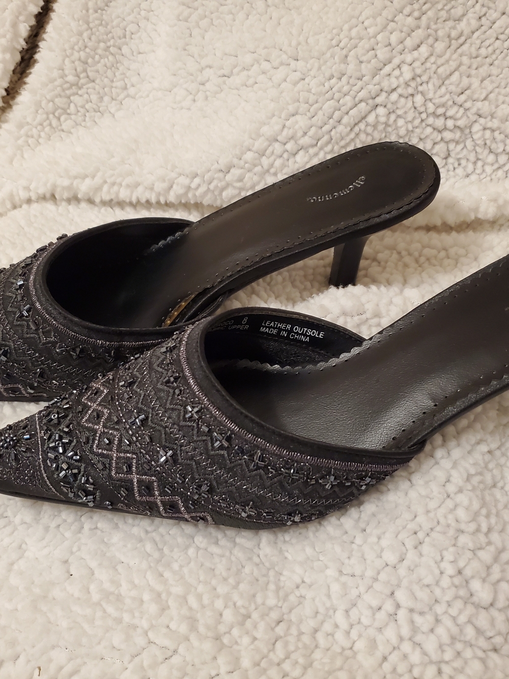 ellemenno Black Embellished Pointed-Toe Mule Heels - Picture 6 of 8